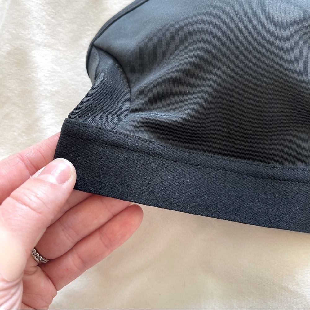 NIKE Dri-FIT Indy Women's Light-Support Padded U-Neck Sports Bra Size Medium - Picture 8 of 12